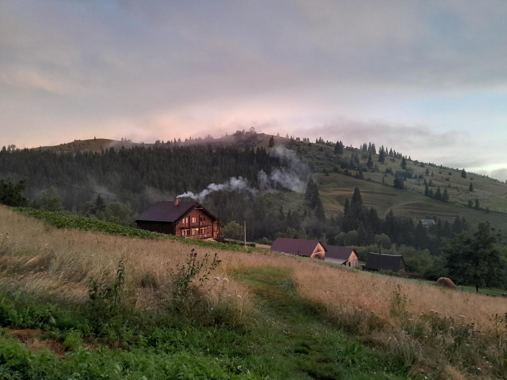 Villa Filiak Yablunytsya Exterior foto
